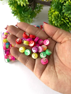 ENTREMEIO DE FIMO YIN YANG 8G APROXIMADAMENTE 20UN - comprar online
