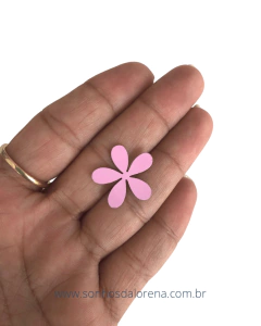 APLIQUE DE FLOR EM LONITA VERNIZ P BALÉ 2CM COM 05 UNIDADES - comprar online