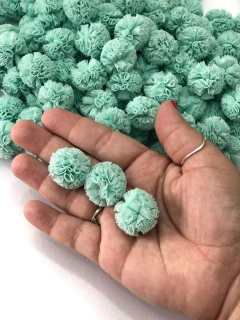 KIT COM 10 POMPONS DE MALHA DE 2,5CM TIFANNY na internet