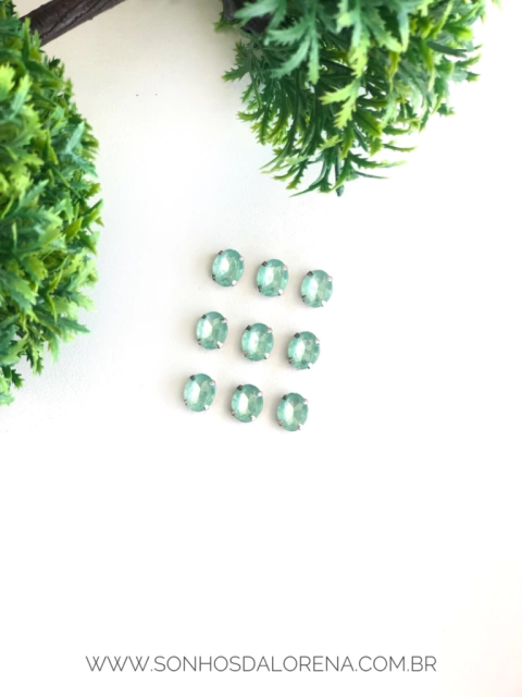 PEDRARIA ENGRAMPADA NEW OVAL VERDE BEBÊ 8X10MM KIT COM 10 UNIDADES