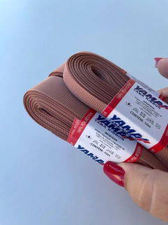 FITA GORGURÃO LISO YAMA COR 779 PECAN BROWN COM 10 METROS - comprar online
