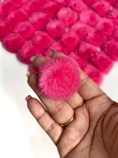 POMPONS ACHATADINHOS DE PELUCIA 4,5CM ROSA PINK 2 UNIDADES - comprar online