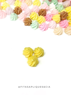 APLIQUE RESINA SUSPIRO 1,5CM KIT COM 3 UNIDADE na internet