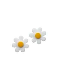 APLIQUE ACRILICO MARGARIDA INTEIRA 3,5CM BRANCA (2 UNIDADES) na internet
