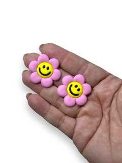 APLIQUE EMBORRACHADO FLOR EMOJI ROSA BEBE 3CM (2 UNIDADES) - comprar online