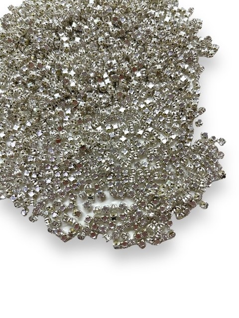 STRASS DE COSTURA PRATA SS16 3MM COM 10 GRAMAS