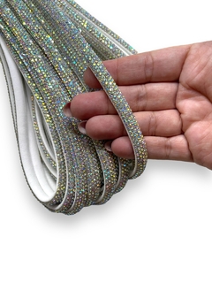 MEIA CANA DE STRASS FURTA COR 8MM (1 METRO) - comprar online