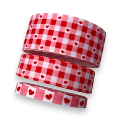 FITA GORGURÂO ESTAMPADA XADREZ CORAÇÃO VERMELHO (3 METROS) - comprar online