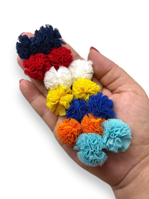 KIT DE POMPONS DE MALHA 2,5CM ESCOLARES (14 UNIDADES) - comprar online