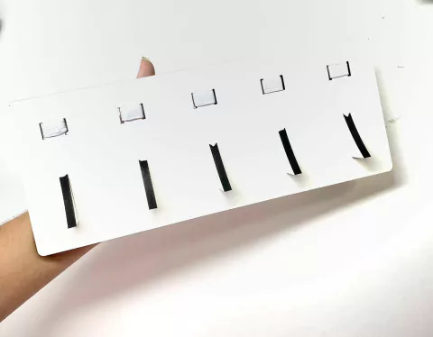 EXPOSITOR DE TIARA EM MDF 29 CM X 11 CM