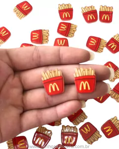 APLIQUES DE RESINA BATATINHA MCDONALD'S 2CM (2 UNIDADES) - comprar online