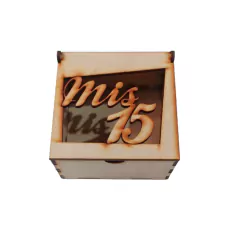Cajas bomboneras "Mis 15" - Pack por 10 Unidades! en internet