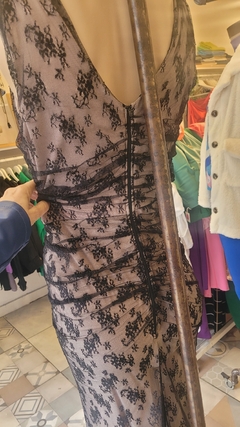 Vestido Nude en internet