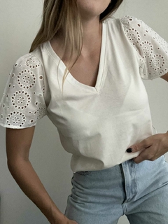 Remera QUARZO broderie