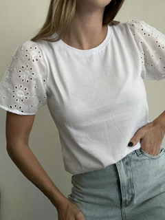 Remera ZAFIRO broderie