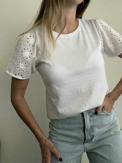 Remera ZAFIRO broderie
