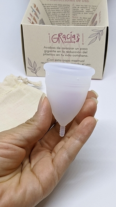 Copa Menstrual certificada con registro invima con protector íntimo de tela -incluye bolsita para guardar - comprar online