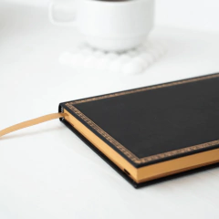 23X18 CUADERNO PAPERBLANKS NEGRO CLASICO ULTRA RAYADO 23X18 - ARTISTICA ONE ART