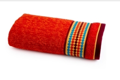 LIQUIDACION Juego Toalla y Toallón Arcoiris Cusco 450 gr/m2 100% Algodón Peinado COT - comprar online