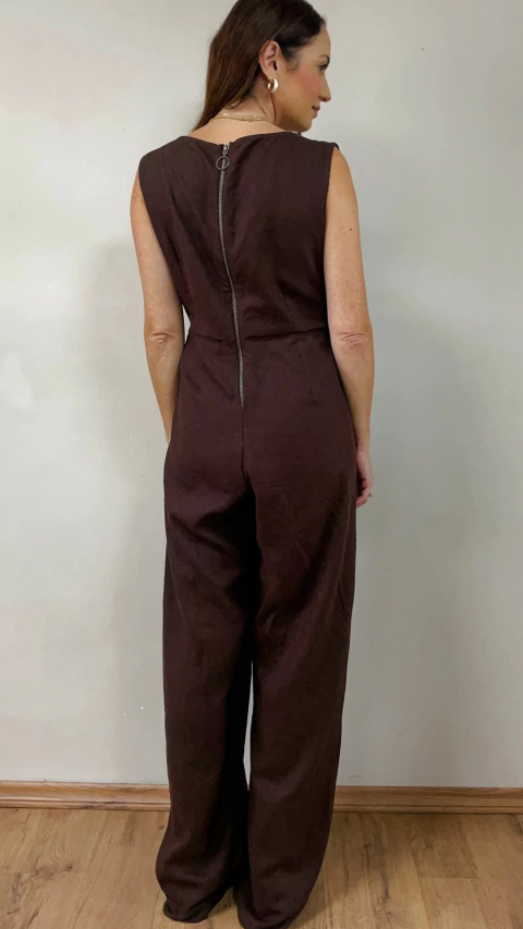 Macacão Linho Lika Marrom