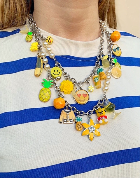 Collar con dijes amarillos BERNICE