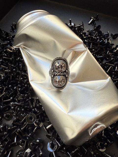 Anillo plateado de cristales CHARITY - comprar online