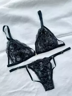 CONJUNTO AFRODITA NEGRO en internet
