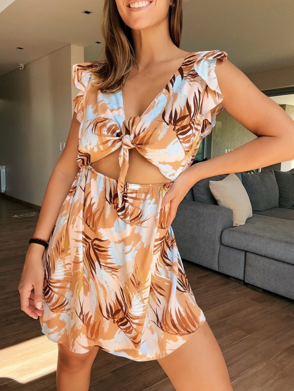 VESTIDO LEREN BEIGE.