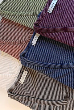 Remera Mora Inedita - Barcelona tienda