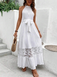 Vestido Albania