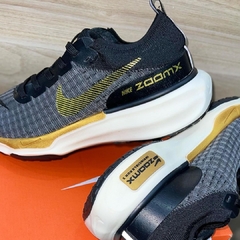 Tênis Nike Zoomx Preto Dourado - Pisants Store