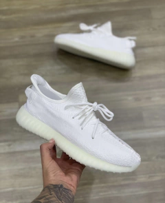 Tênis Masculino Yeezy Boost Branco