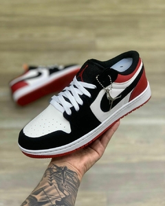 Tênis Masculino Air Jordan Branco Vermelho e Preto