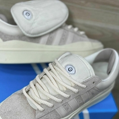 Tênis Adidas Campus X Bad Bunny Creme - comprar online