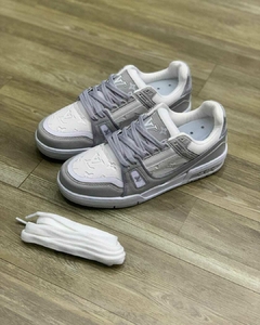 Tênis Masculino LV Sneaker Cinza Branco - comprar online