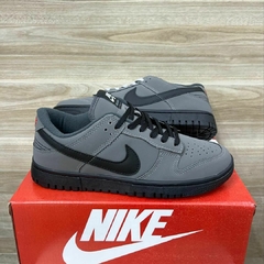 Tênis Masculino Dunk Low Pro Cinza Preto