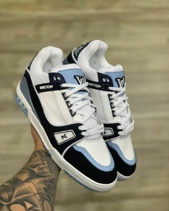 Tênis Masculino Sneaker LV Trainer Branco Azul bebê