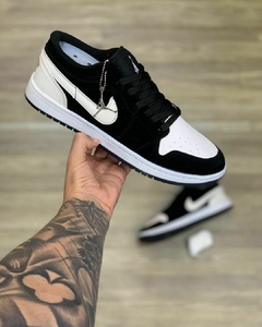Tênis Masculino Air Jordan Preto com Branco