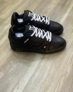 Lançamento Tênis LV Trainer Preto - comprar online