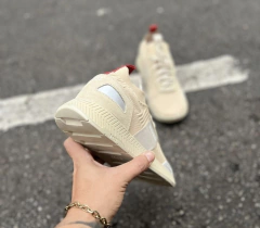 Tênis Masculino Hugo Boss Titanium Bege na internet