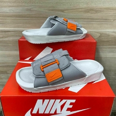 Chinelo Nike Asuna 3.0 Cinza