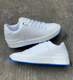 Tênis Masculino Balmain Branco com Azul na internet
