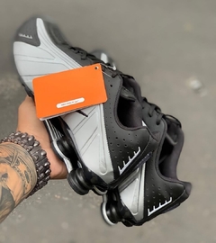 Tênis Masculino Shox 4 Molas R4 - comprar online