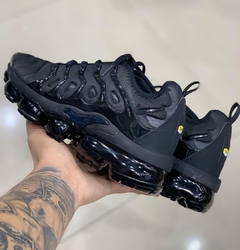 Tênis Masculino Vapormax Plus Preto - comprar online