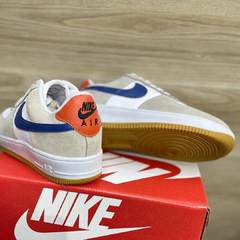 Tênis Masculino Air Force One Bege Azul Laranja na internet