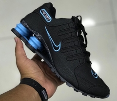 Tênis Masculino Shox 4 Molas NZ Preto Azul