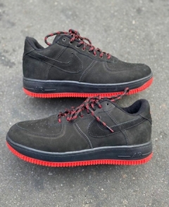 Tênis Masculino Air Force 1 Preto Vermelho na internet