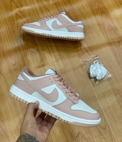 Tênis Feminino Nike SB Rosé