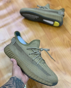Tênis Masculino Yeezy Boost 350 Musgo
