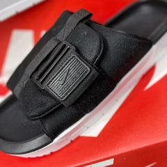 Chinelo Nike Asuna 3.0 Preto Branco - comprar online